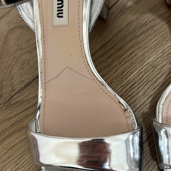 Miu Miu Metallic Silver Leather Ankle Strap Block Heel Sandals - Picture 5 of 15